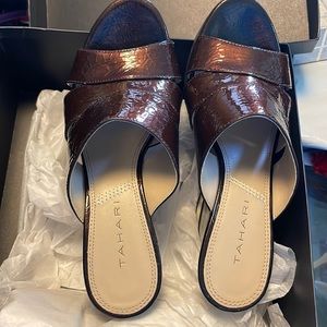 Flopsi Tahari heels, size 6M leather upper chocolate colored-